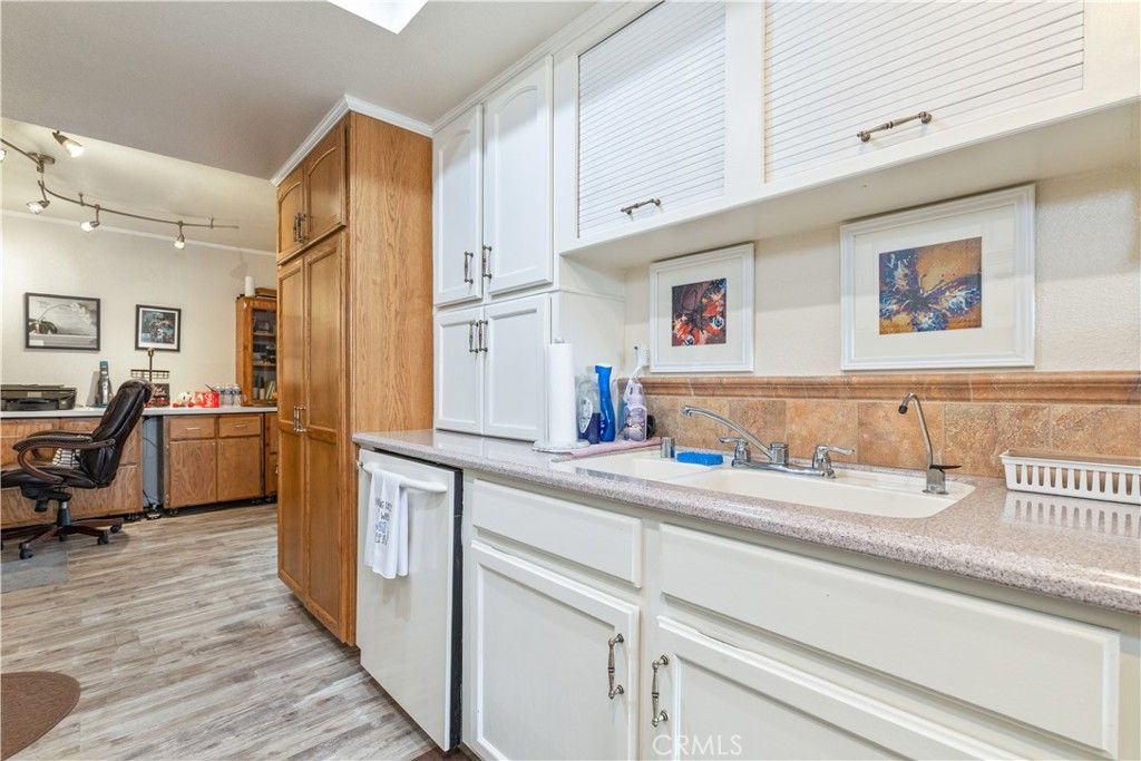 Image 13 of property listing at 1744 Ponderosa, Paso Robles, CA 93446