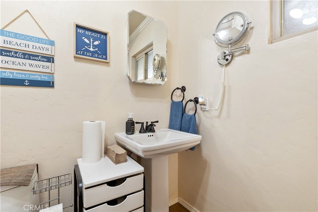 Image 24 of property listing at 1744 Ponderosa, Paso Robles, CA 93446