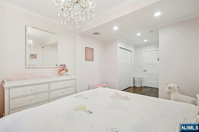 160 Alexander Avenue, Nutley, NJ 07110