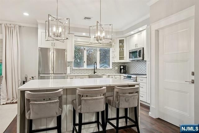 160 Alexander Avenue, Nutley, NJ 07110