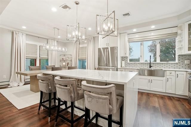 160 Alexander Avenue, Nutley, NJ 07110