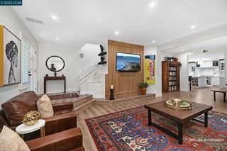 1713 Geary Rd, Walnut Creek, CA 94597