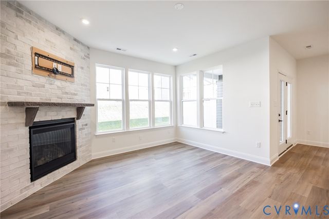 18736 Palisades Cove Trl, Moseley, VA 23120