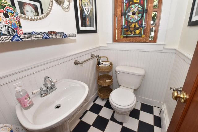 3701 North Bay DRIVE, Racine, WI 53402
