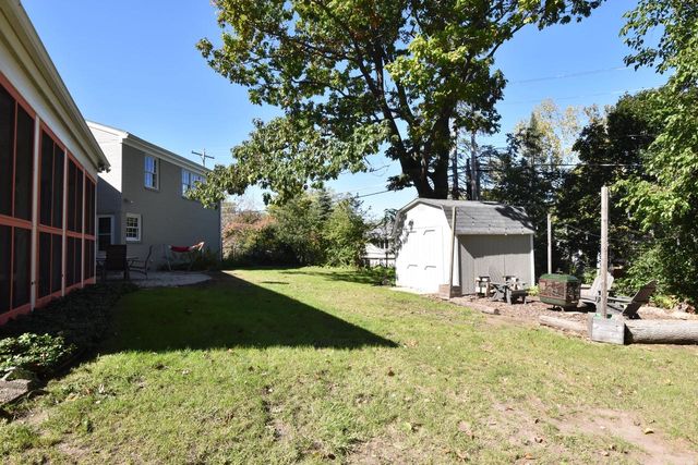 3701 North Bay DRIVE, Racine, WI 53402