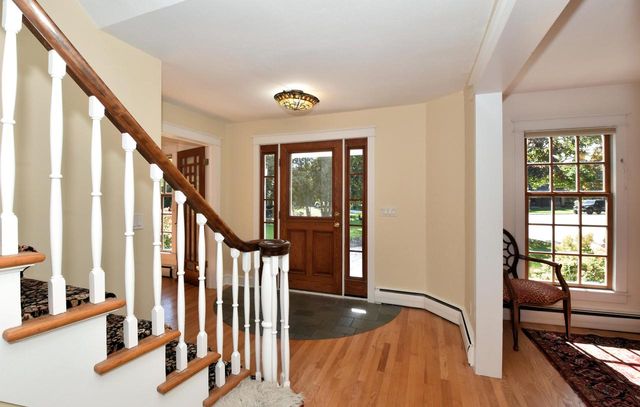 3701 North Bay DRIVE, Racine, WI 53402