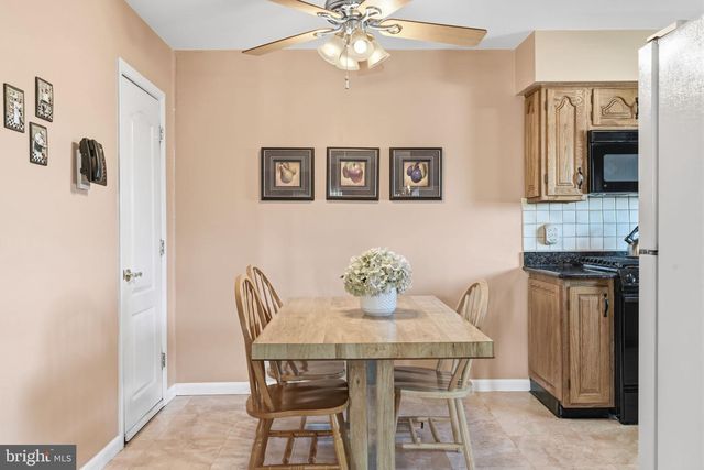 630 ARTWOOD DR, Philadelphia, PA 19115