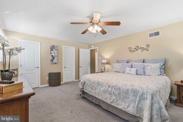 630 ARTWOOD DR, Philadelphia, PA 19115