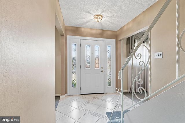 630 ARTWOOD DR, Philadelphia, PA 19115