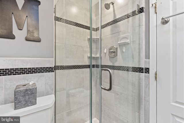 630 ARTWOOD DR, Philadelphia, PA 19115