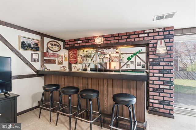 630 ARTWOOD DR, Philadelphia, PA 19115