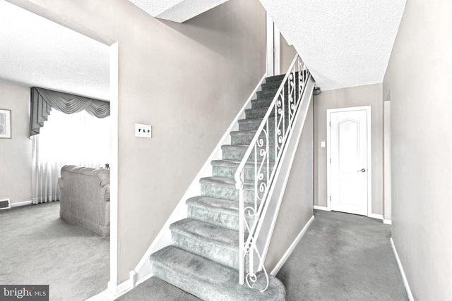 630 ARTWOOD DR, Philadelphia, PA 19115