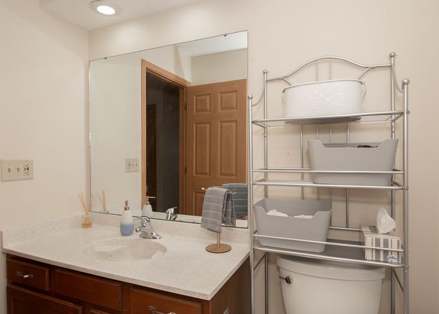 3260 Parkwild Drive 3D, Bettendorf, IA 52722