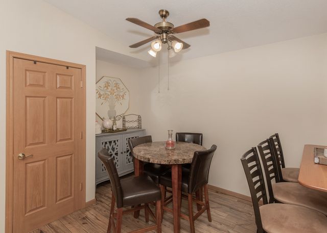 3260 Parkwild Drive 3D, Bettendorf, IA 52722