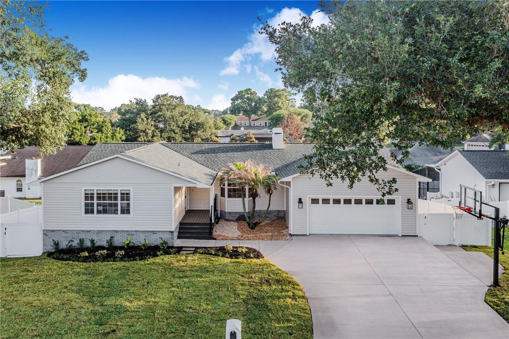 1930 MATTHEW COURT, Lakeland, FL 33813