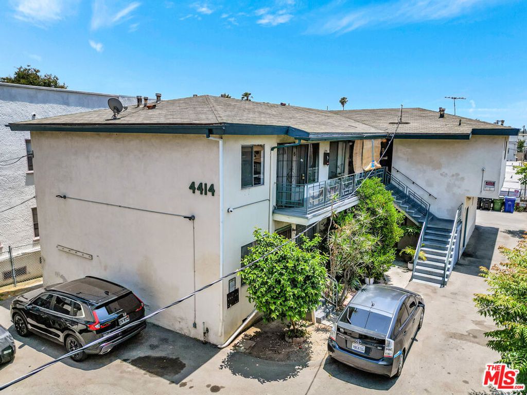 Image 1 of property listing at 4412 Lockwood Avenue, Los Angeles, CA 90029