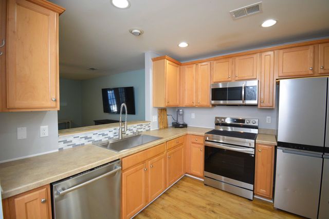 9142 Maple Grove Drive, Summerville, SC 29485