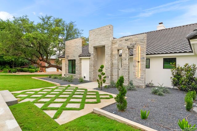 6 Turin Ct, San Antonio, TX 78257