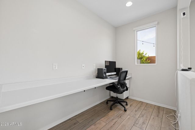 2042 W DESERT FOREST Trail, Phoenix, AZ 85085