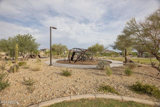 2042 W DESERT FOREST Trail, Phoenix, AZ 85085