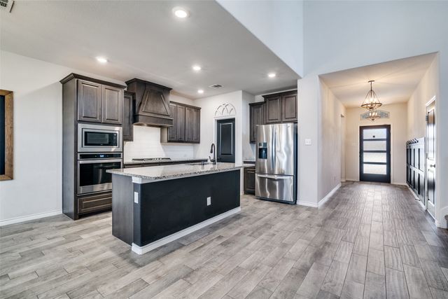 3094 Maverick Drive, Heath, TX 75126