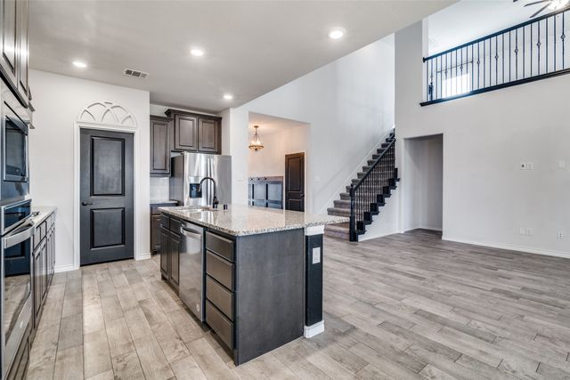 3094 Maverick Drive, Heath, TX 75126