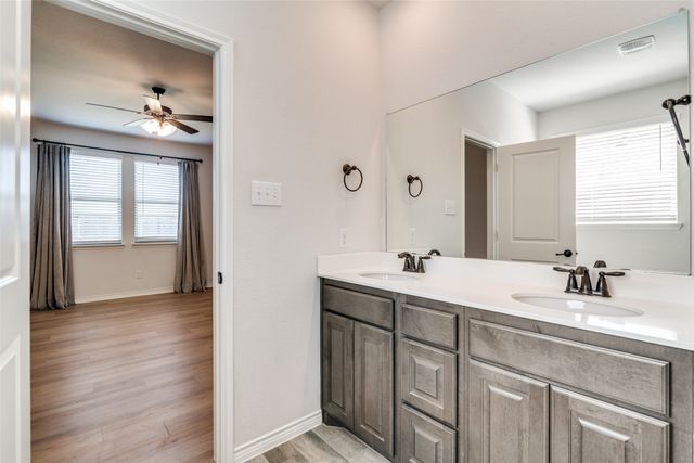 3094 Maverick Drive, Heath, TX 75126