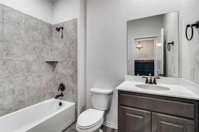 3094 Maverick Drive, Heath, TX 75126