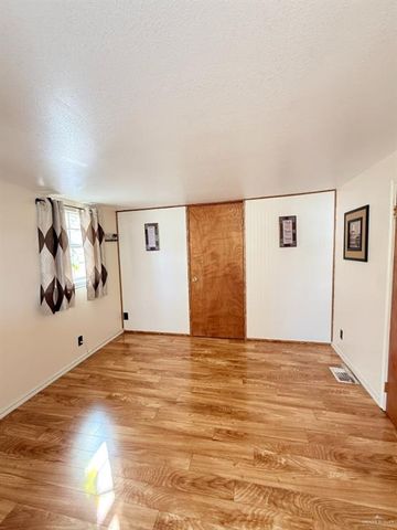 107 Axle Drive, Mission, TX 78574