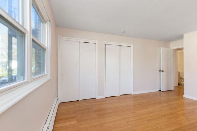 36 Pleasant Drive 42, Stoughton, MA 02072