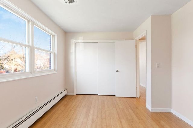 36 Pleasant Drive 42, Stoughton, MA 02072