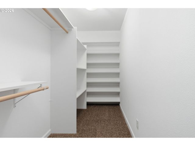 4672 Z St, Washougal, WA 98671