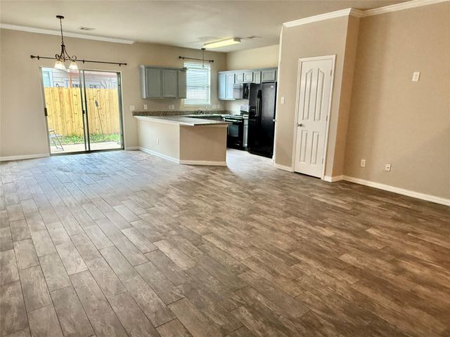 13107 Lawsons Creek Lane, Houston, TX 77072