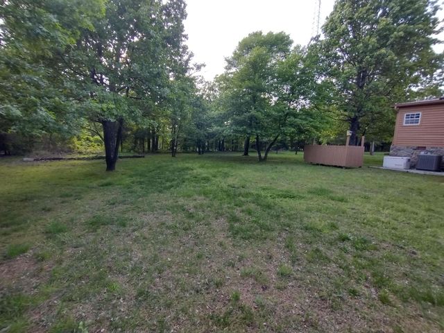 227 Lord LN, Mountain View, AR 72560