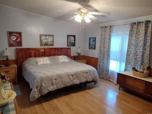 227 Lord LN, Mountain View, AR 72560