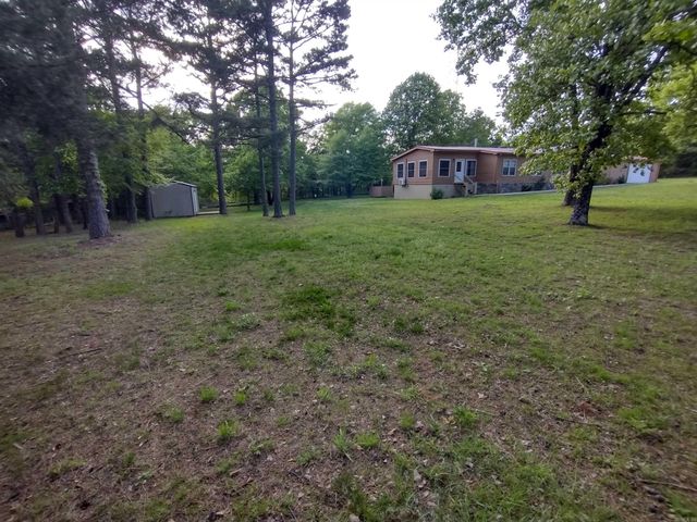 227 Lord LN, Mountain View, AR 72560