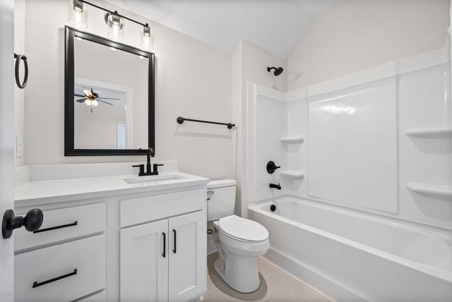 1148 Archibald Dr, Clarksville, TN 37040