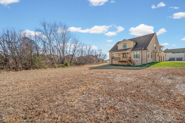 1148 Archibald Dr, Clarksville, TN 37040