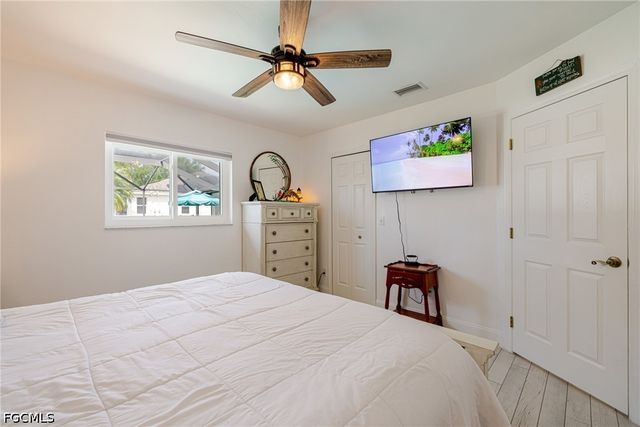 3504 SW 6th ST, Cape Coral, FL 33991