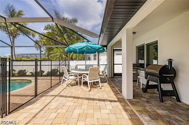 3504 SW 6th ST, Cape Coral, FL 33991