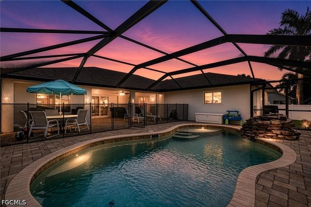 3504 SW 6th ST, Cape Coral, FL 33991