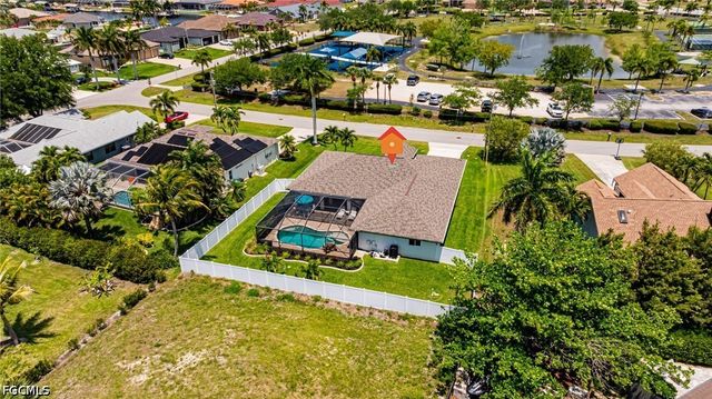 3504 SW 6th ST, Cape Coral, FL 33991