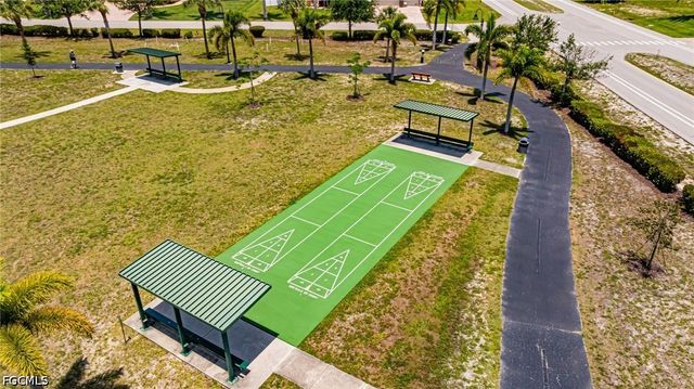 3504 SW 6th ST, Cape Coral, FL 33991