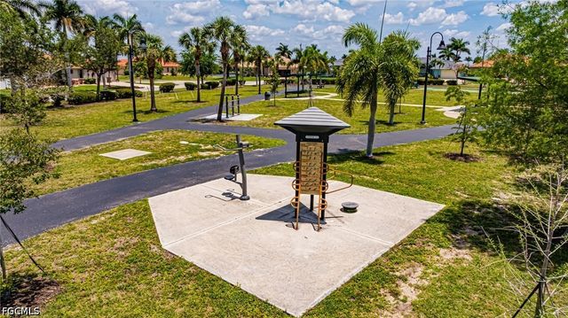3504 SW 6th ST, Cape Coral, FL 33991