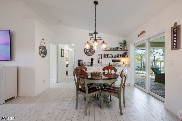 3504 SW 6th ST, Cape Coral, FL 33991