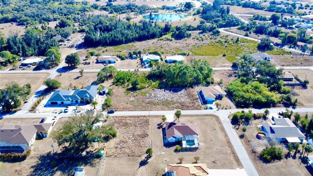 Image 10 of property listing at LORANZA AVENUE, North Port, FL 34287