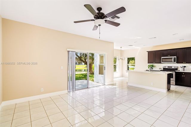 6712 Red Reef St, Lake Worth, FL 33467