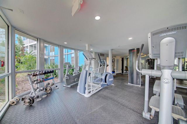 3315 58TH AVENUE S 306, St Petersburg, FL 33712