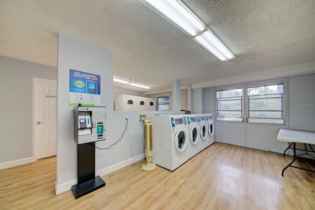3315 58TH AVENUE S 306, St Petersburg, FL 33712