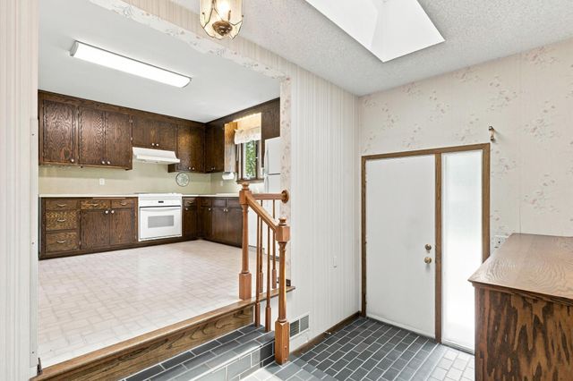 4275 Pilot Knob Road, Eagan, MN 55122